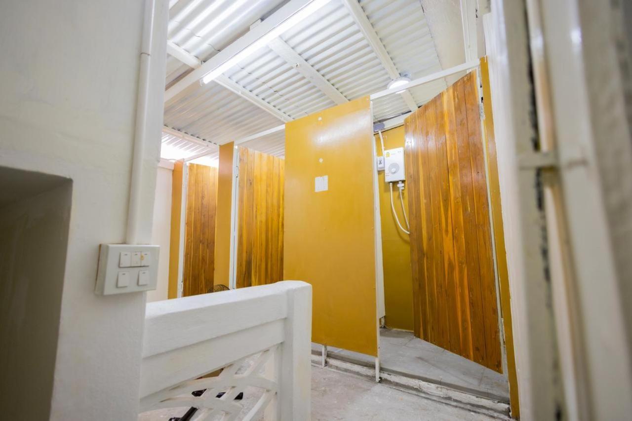 1950 Luangprabang Hostel Экстерьер фото